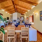 Casa De Perre *