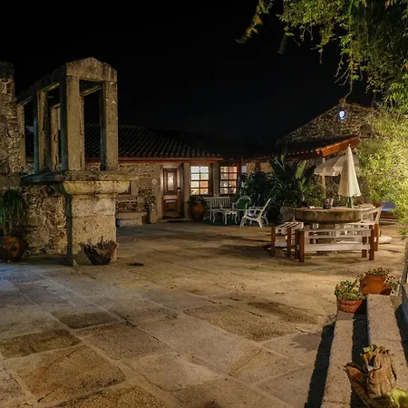 Casa De Perre * 비아나도카스텔로