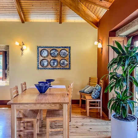 Casa De Perre Semesterbostad *