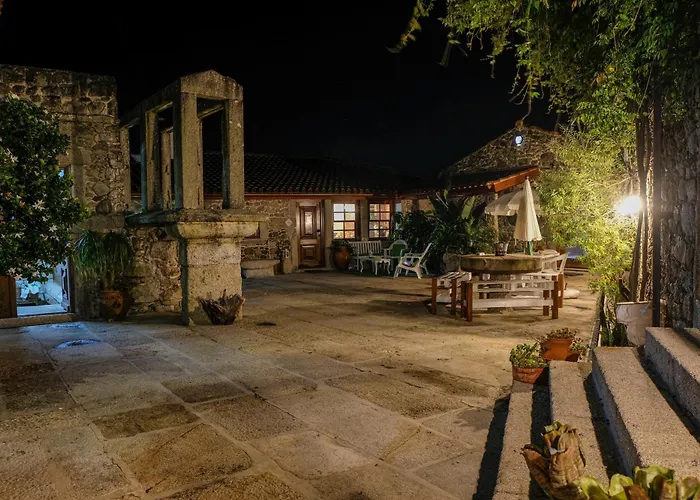 Casa De Perre * Βιάνα ντο Καστέλο